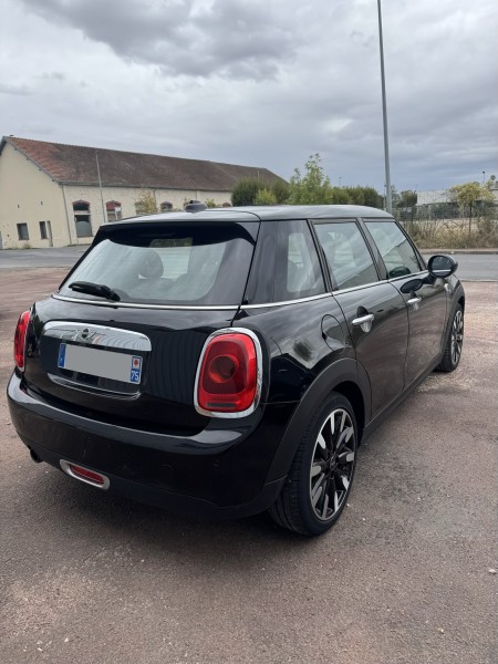 Mini Cooper (2015)
